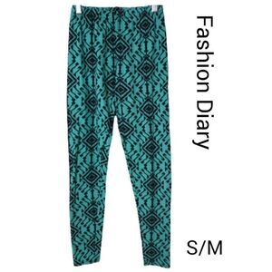 Women's Leggings So Soft Stretchy Mid Rise Lounge Joggers Black Geo Print S/M
